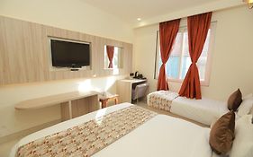 Zed Hotel - Delhi International Airport